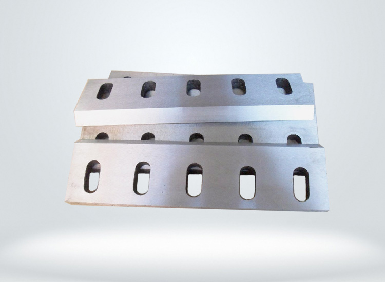 刀(dao)口鑲鋼刀