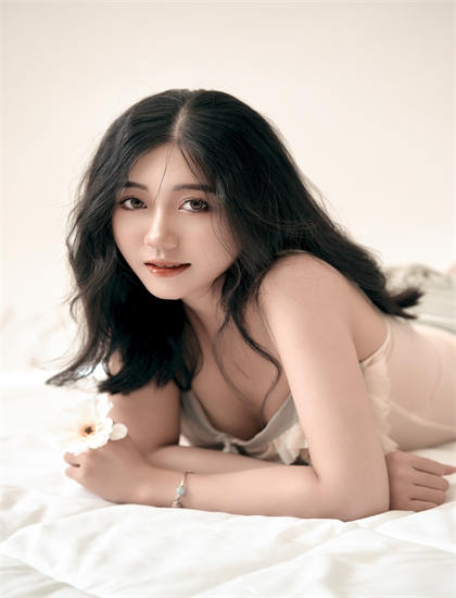 《阿尔坎》表演艺术：伦理的道德困境与价值选择 感受表演的情感力量